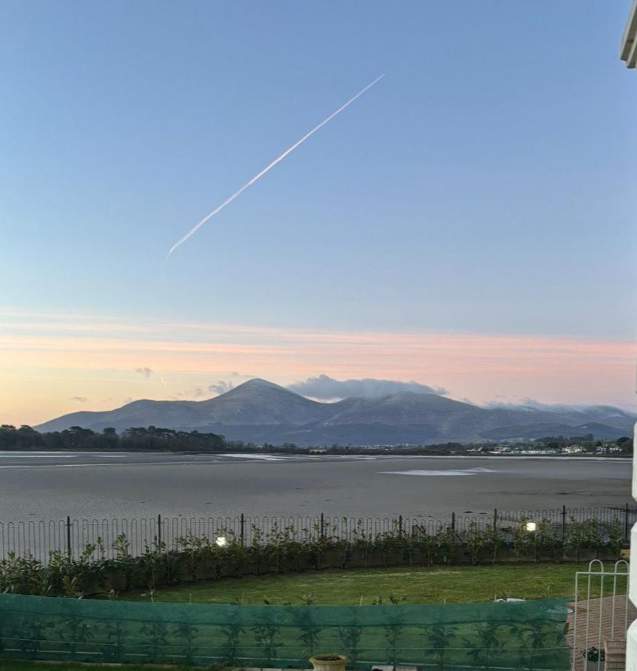 Oyster Bay Holiday Apartment Dundrum ภายนอก รูปภาพ