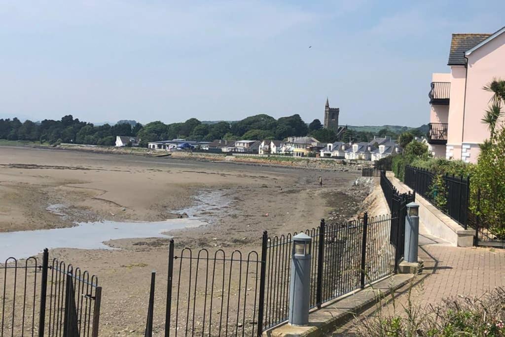 Oyster Bay Holiday Apartment Dundrum ภายนอก รูปภาพ