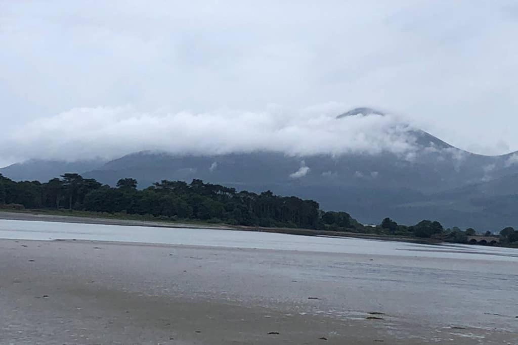 Oyster Bay Holiday Apartment Dundrum ภายนอก รูปภาพ