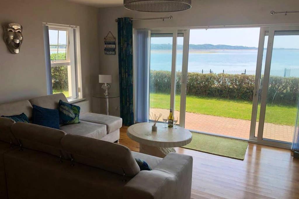 Oyster Bay Holiday Apartment Dundrum ภายนอก รูปภาพ